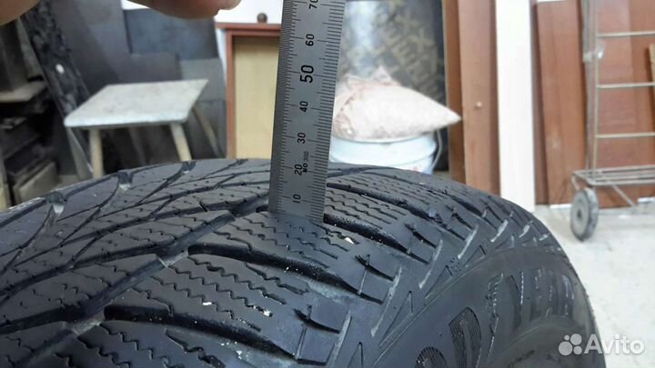 Goodyear UltraGrip 2 205/55 R16 94T