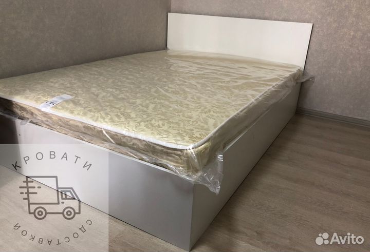 Кровать двуспальная