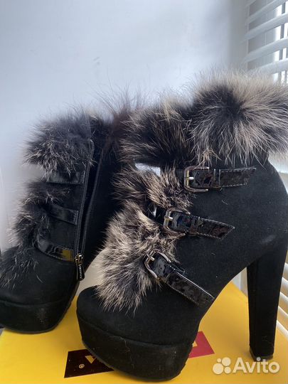 Сапоги женские