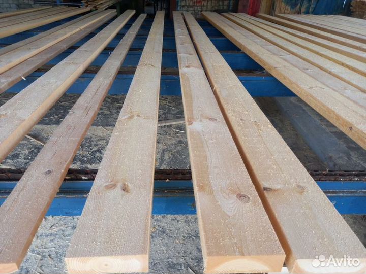 Сосновая доска для домашних проектов