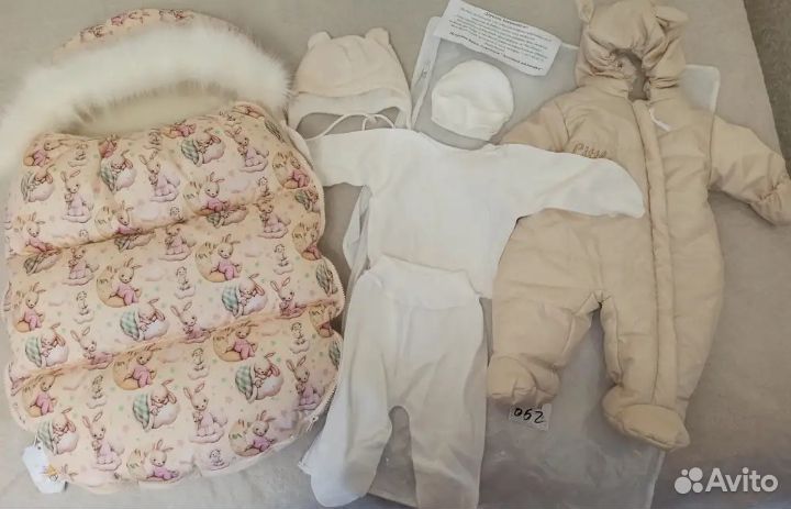 Зимний конверт на выписку на девочку