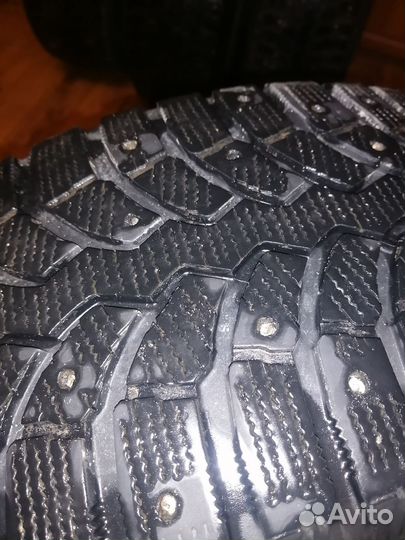 Bridgestone Blizzak Spike-01 205/55 R16 91T