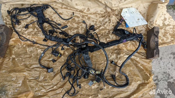 Подкапотная проводка BMW 7 f01 f02