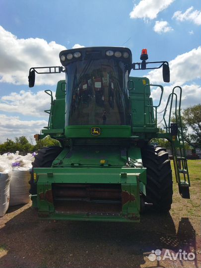 Комбайн John Deere W Series, 2011