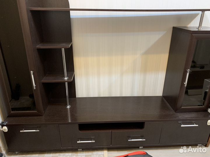 Стенка горка в зал б/у