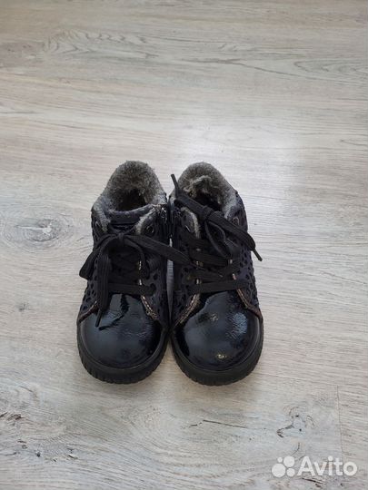 Ботинки демисезонные для девочки 25 размер