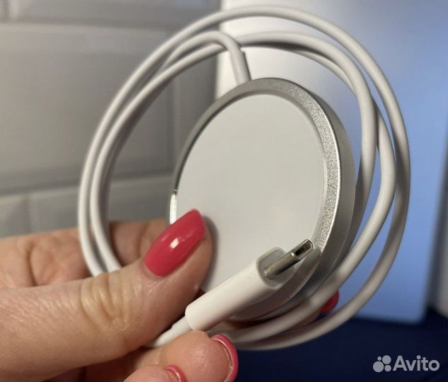 Беспроводная зарядка для iPhone MagSafe