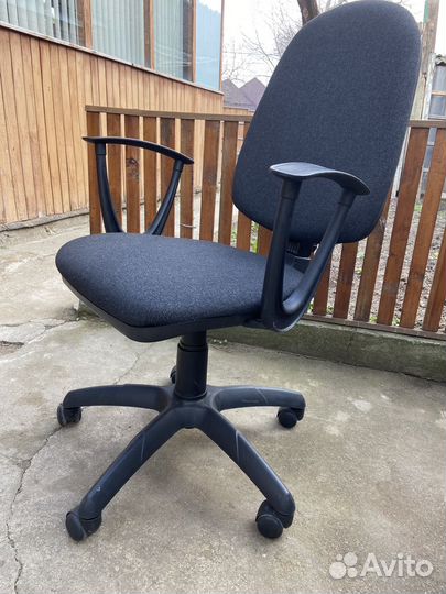 Компьютерное кресло бу
