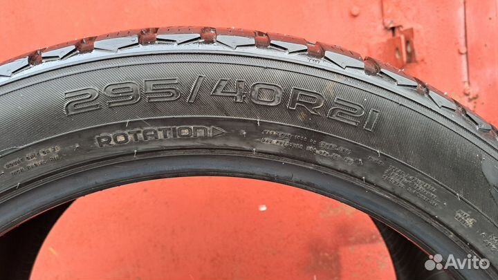 Nokian Tyres Hakkapeliitta 9 SUV 295/40 R21 111T