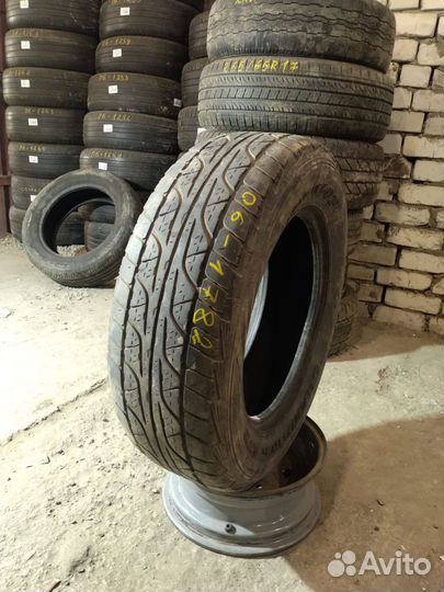 Dunlop Grandtrek AT3 245/65 R17