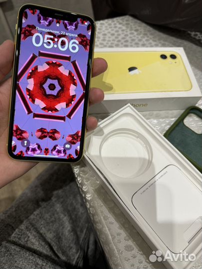 iPhone 11, 128 ГБ