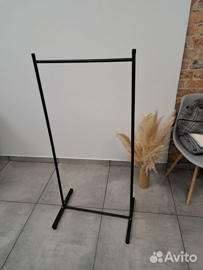 Вешалка напольная