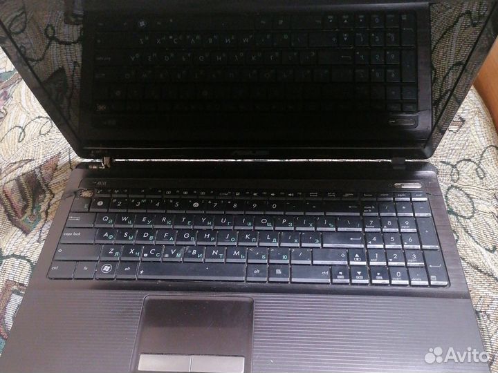 Ноутбук asus