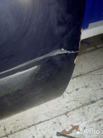 Дверь передняя правая Фокус 1