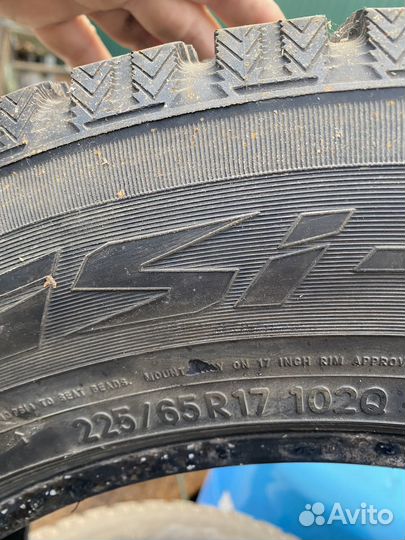 Toyo Observe GSi-5 225/65 R17