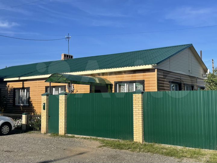 Дом 136,8 м² на участке 10 сот.