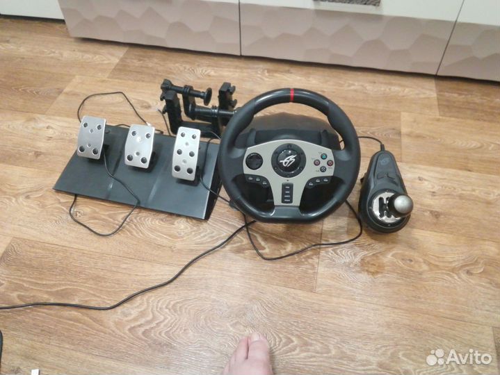 Игровой Руль dexp Wheelman Pro GT с комплектом