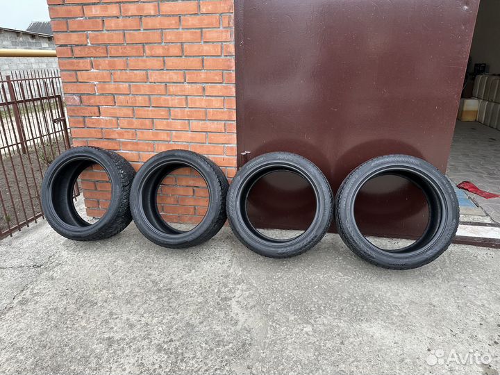 Nokian Tyres Hakkapeliitta 8 235/45 R18 98