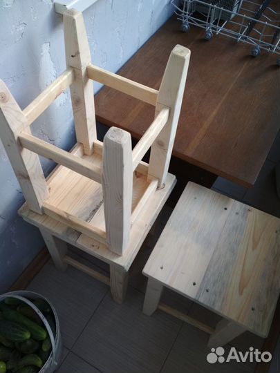Табурет строганный