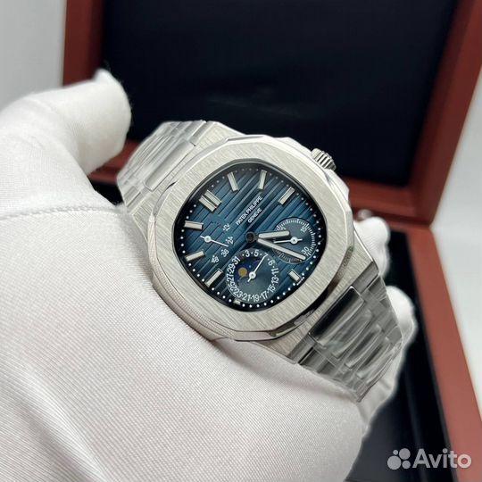 Премиум механика Patek Philippe Nautilus Moonphase