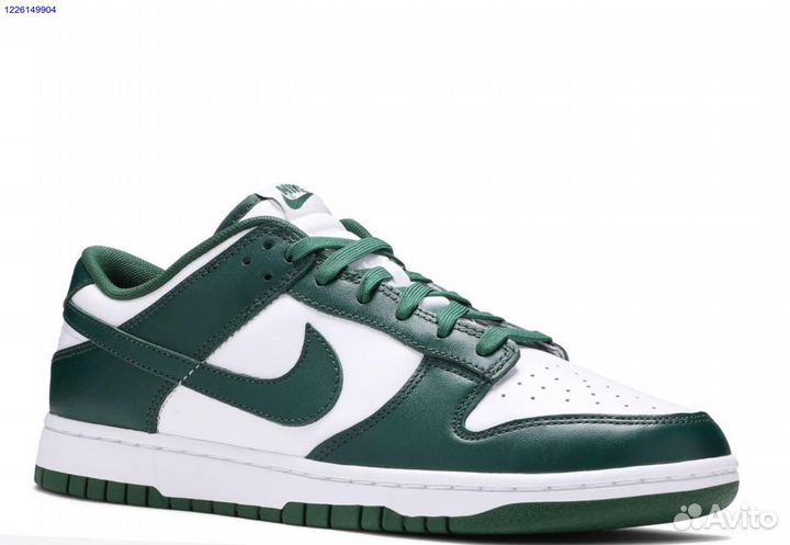 Nike Dunk Low Retro