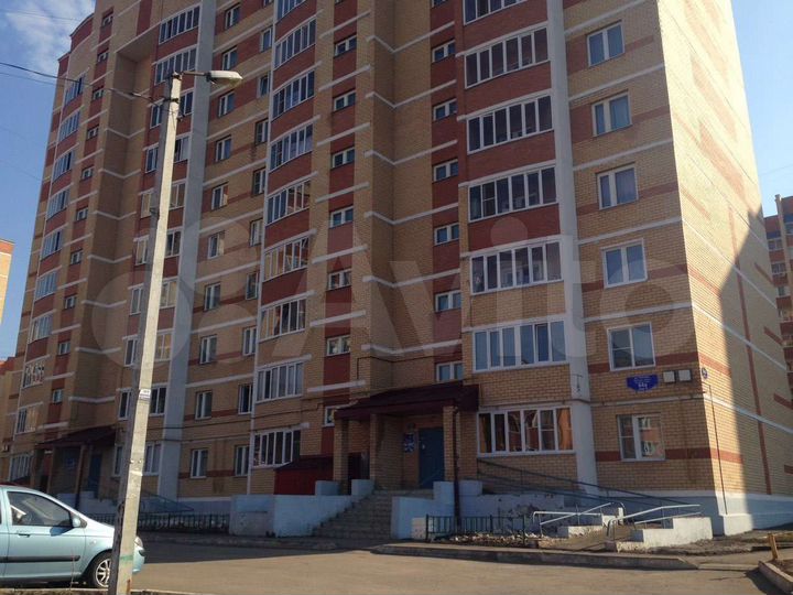 1-к. квартира, 43 м², 1/10 эт.