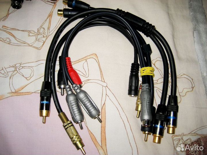 Кабель аудио Тюльпаны, 3,5 Stereo, 2 RCA Luxma
