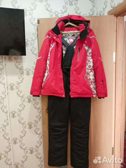 Лыжный костюм женский 50 размер