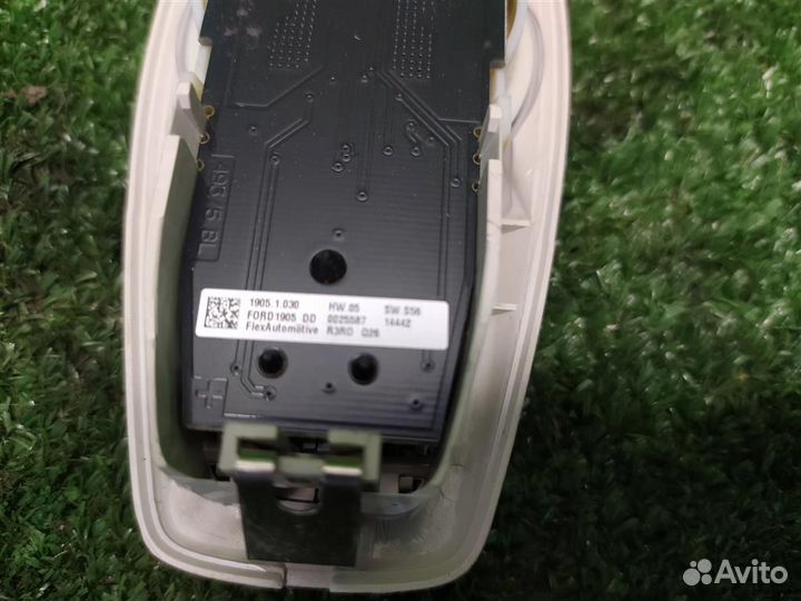 Плафон салона Ford Focus 3 (CB8) 2015