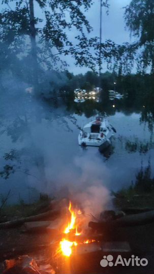 Прогулки, фотосессии на моторно-парусном судне