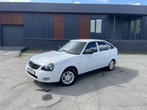 ВАЗ (LADA) Priora 1.6 MT, 2014, 131 000 км, с пробегом, цена 565 000 руб.