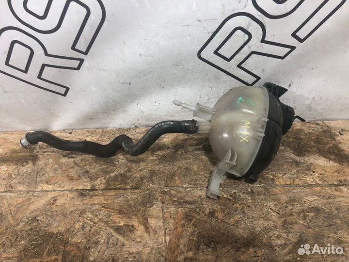 Бачок расширительный Mercedes-Benz C-Class W204