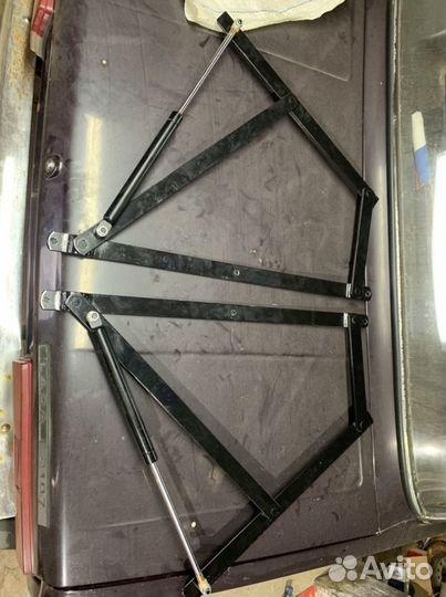 Газовые упоры (лифты)