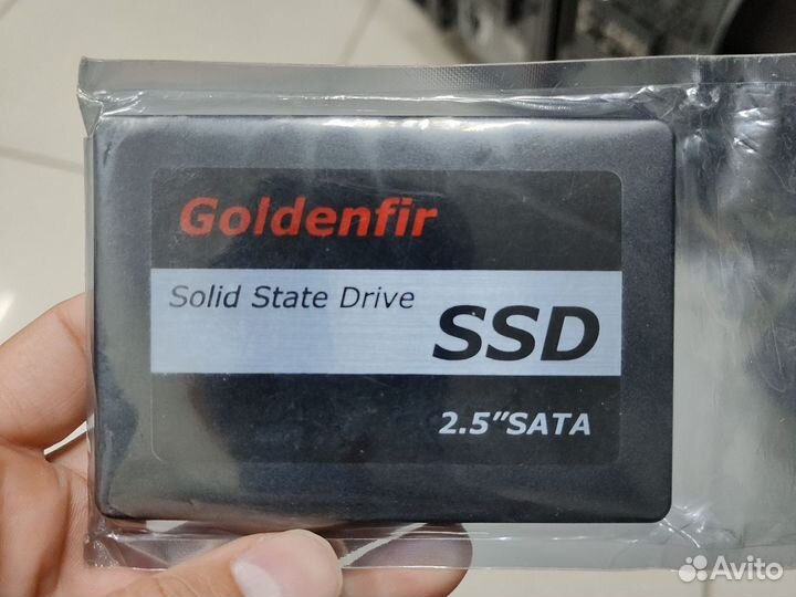 SSD 180 Gb новый