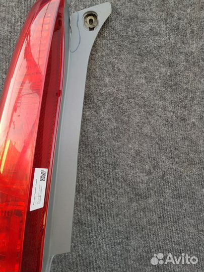 Фонарь задний левый Honda Cr-V 2008