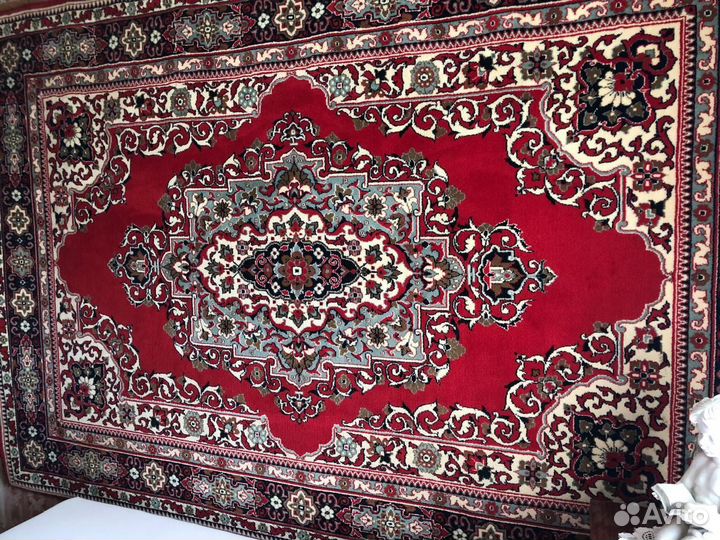 Ковер шерстяной