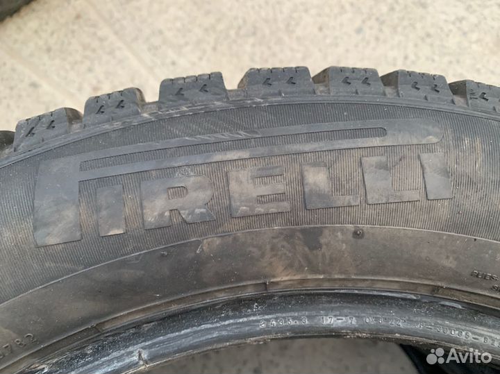 Pirelli Ice Zero 225/55 R17