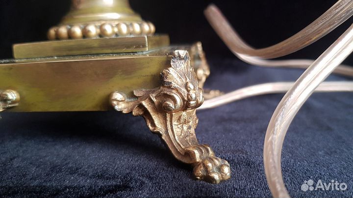 Антикварная настольная лампа