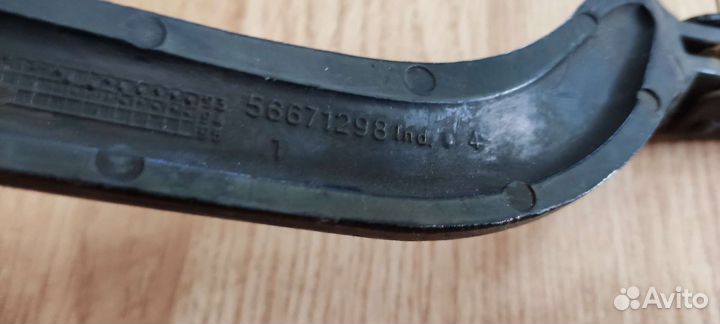 Поводок стеклоочистителя лев.правый Opel Omega B