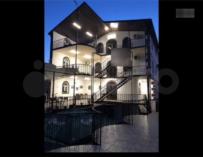 Комната 23 м² в > 9-к., 3/3 эт.