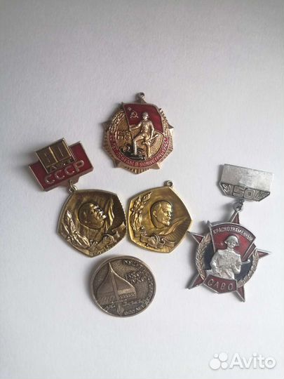 Значки СССР