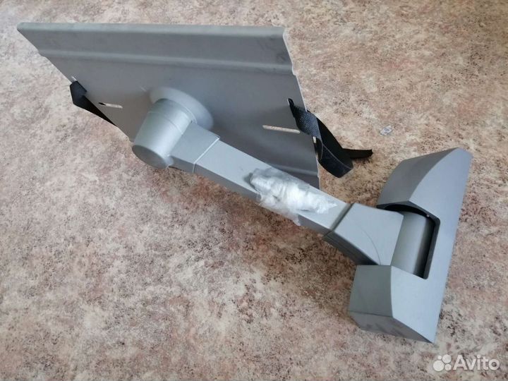 Кронштейн для телевизора