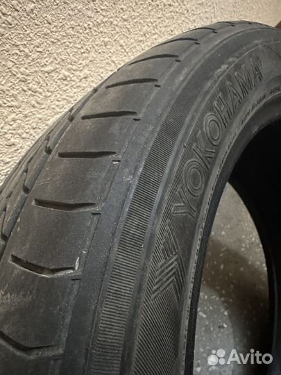 Yokohama Advan A10 215/50 R17