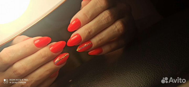 Маникюр гель-лак