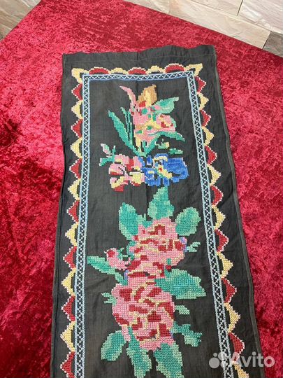 Старинная вышивка