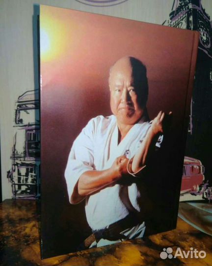 Божественный кулак Ояма Масутацу