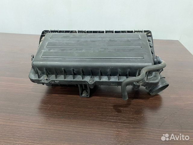 Корпус воздушного фильтра Volkswagen Polo 5