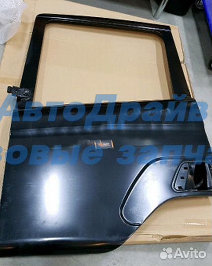 Дверь левая Скания 4 серия 1476532