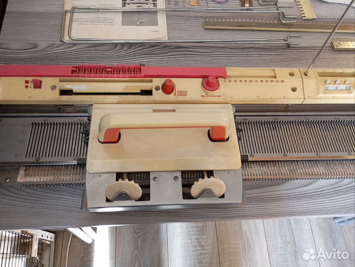 Вязальная машина toyota ks858