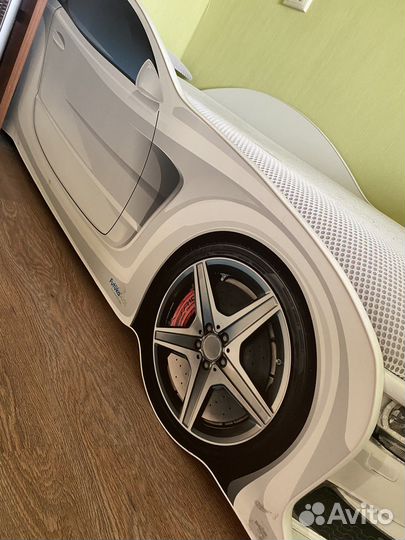 Детская кровать - машина